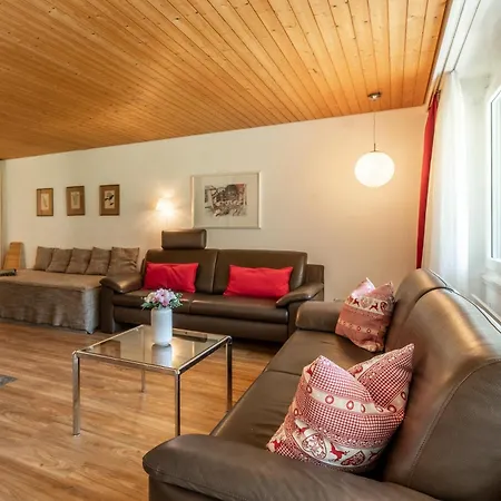 Haus Attila Attika زيرمات